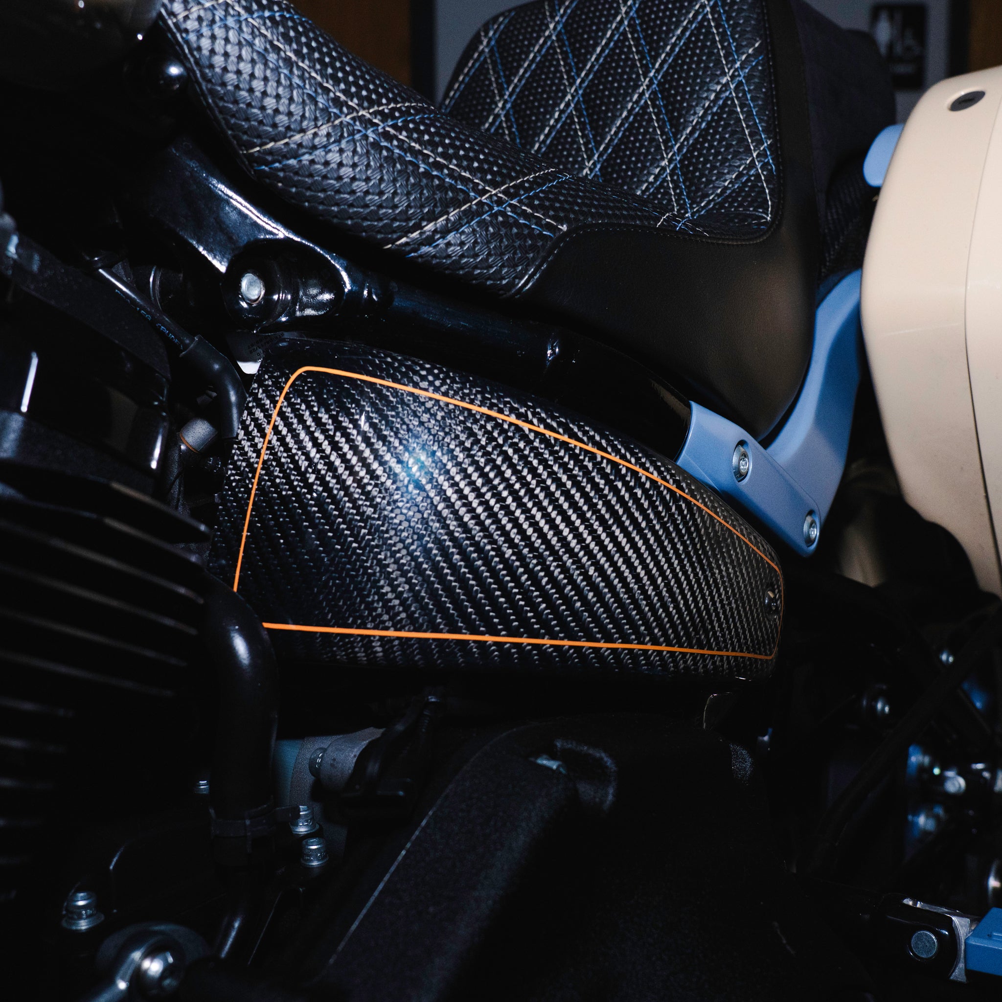 M8 Softail Carbon Fiber Side Covers